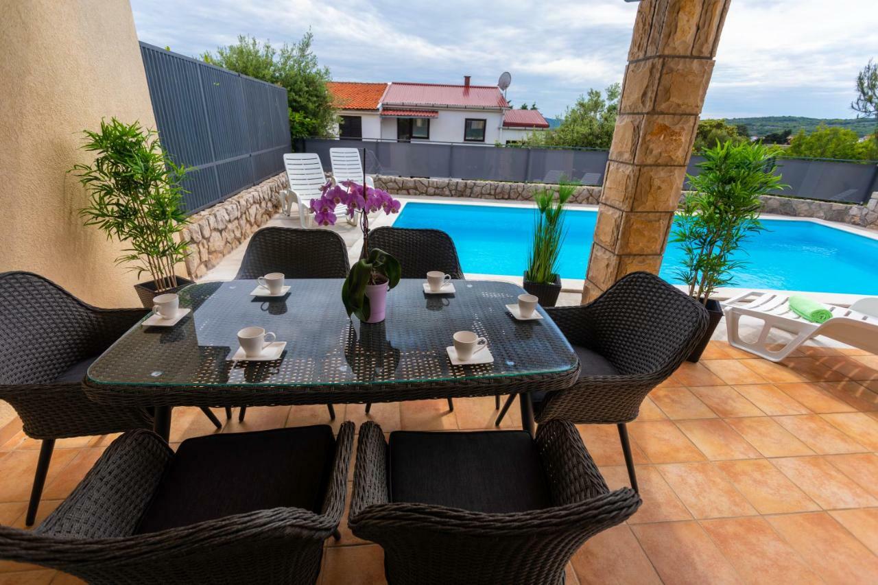Villa Pianka Krk Town Luaran gambar